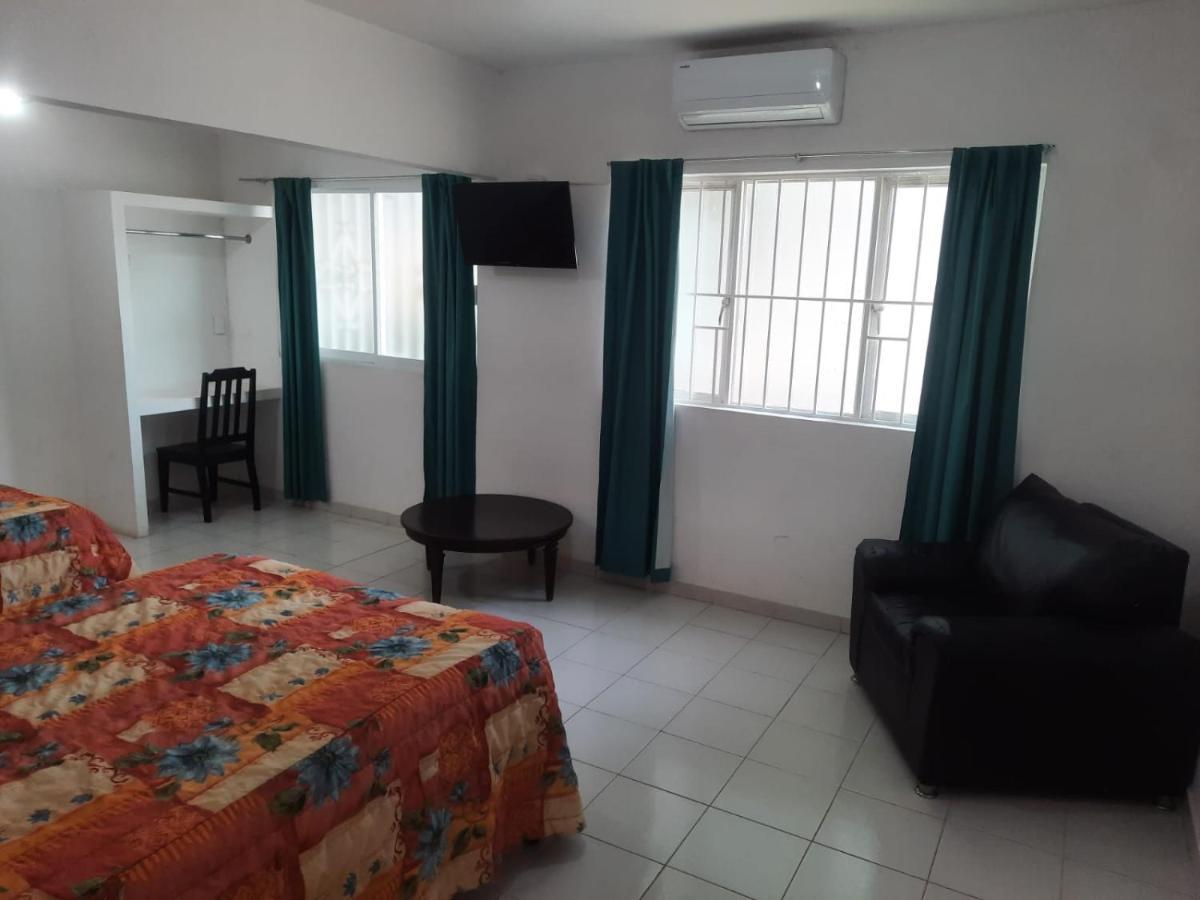 Hotel Acuario Catemaco Exteriör bild