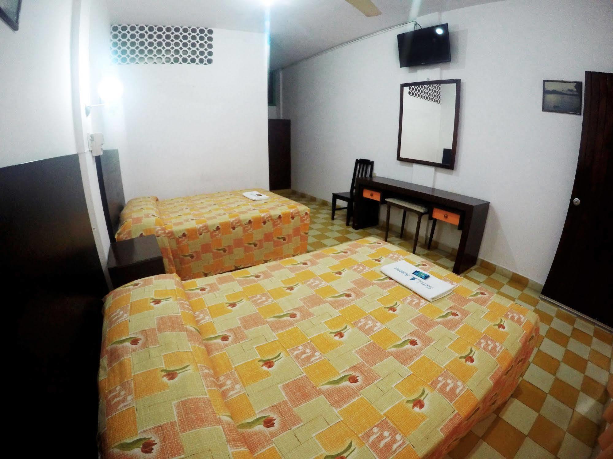 Hotel Acuario Catemaco Exteriör bild